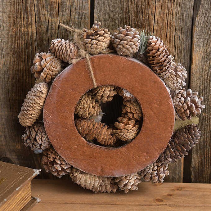 Wreath-WhitePineNavyBallS
