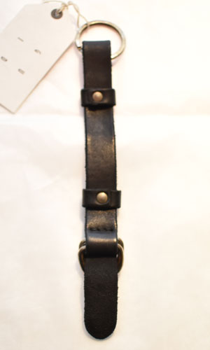 GUIDI グイディ\u003cBR\u003e/なめし革キーホルダー 3色詳しく述べる\u003cBR\u003e\
