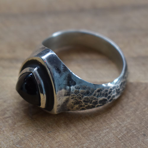 楽天市場】Henson【ヘンソン】 リング ENGRAVED ROUND SIGNET RING