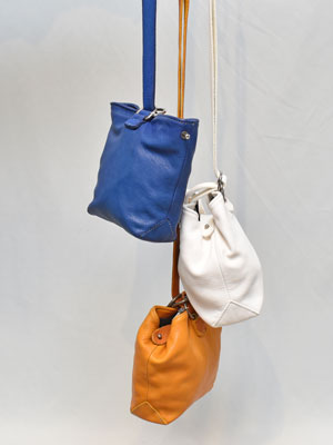 COOTIE Leather Bucket Bag 巾着 ポーチ クーティー 楽天市場】クーティー・COOTIE Leather Bucket Bag 状態A レザー