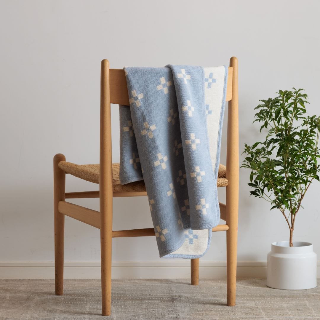 KLIPPAN クリッパン コットン ミニブランケット シャーンスンド ライトブルー W70×L90cm シュニールコットン オーガニック 天然素材 北欧 おしゃれ 送料無料 寝具 ソファ