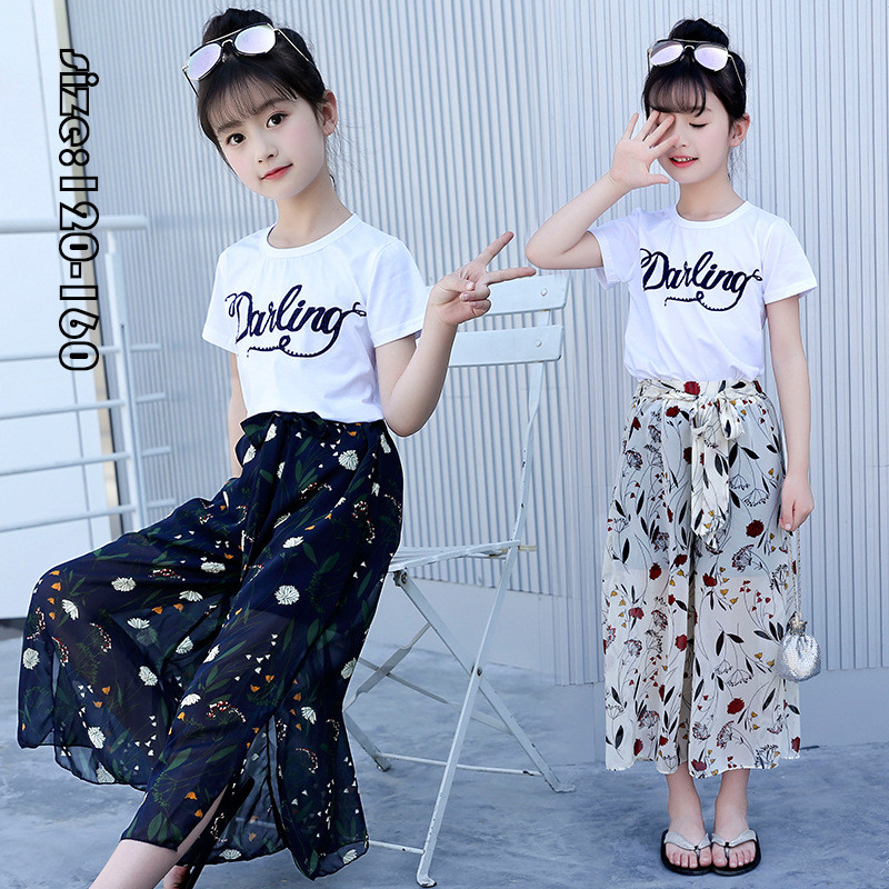 752円 最大51 オフ 韓国子供服 セットアップ 夏 女の子 花柄 トップス ズボン ワイドパンツ Tシャツ カジュアル ナチュラル 半袖 シフォンズボン ガウチョパンツ 七分丈パンツ プリント 可愛い きれいめ ビーチ 卒園式 入学式 パーティ オフホワイト ネイビー