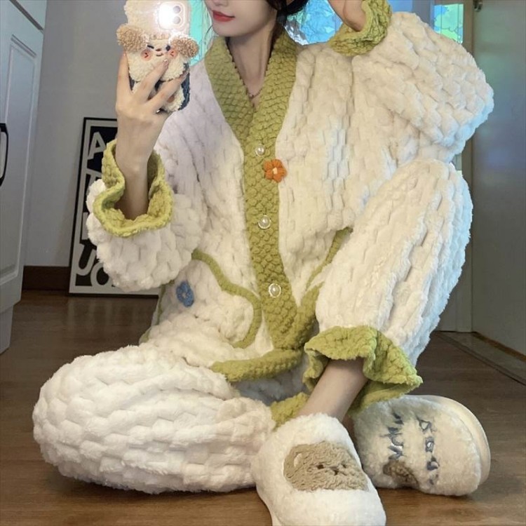 もこもこ ルームウェア パジャマ 着る毛布 部屋着 お家コーデ ふわふわ モコモコ 秋 冬 ナイトウェア 上下セット セットアップ 2点セット かわいい レ フェミニン ラブリー 大人可愛い