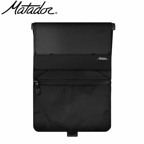 マタドール Matador パソコンケース 防水ケース ラップトップベースレイヤー チャコール 旅行 トラベル MAT20370030033000