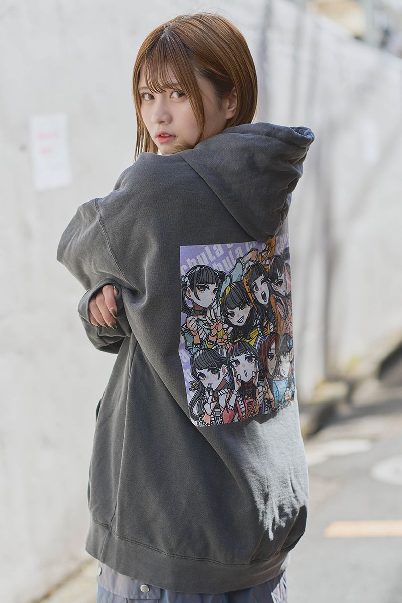 THE HANYコラボ　20th Chesty パール装飾フード付きパーカー THE HANYコラボ 20th Chesty パール装飾フード付きパーカー