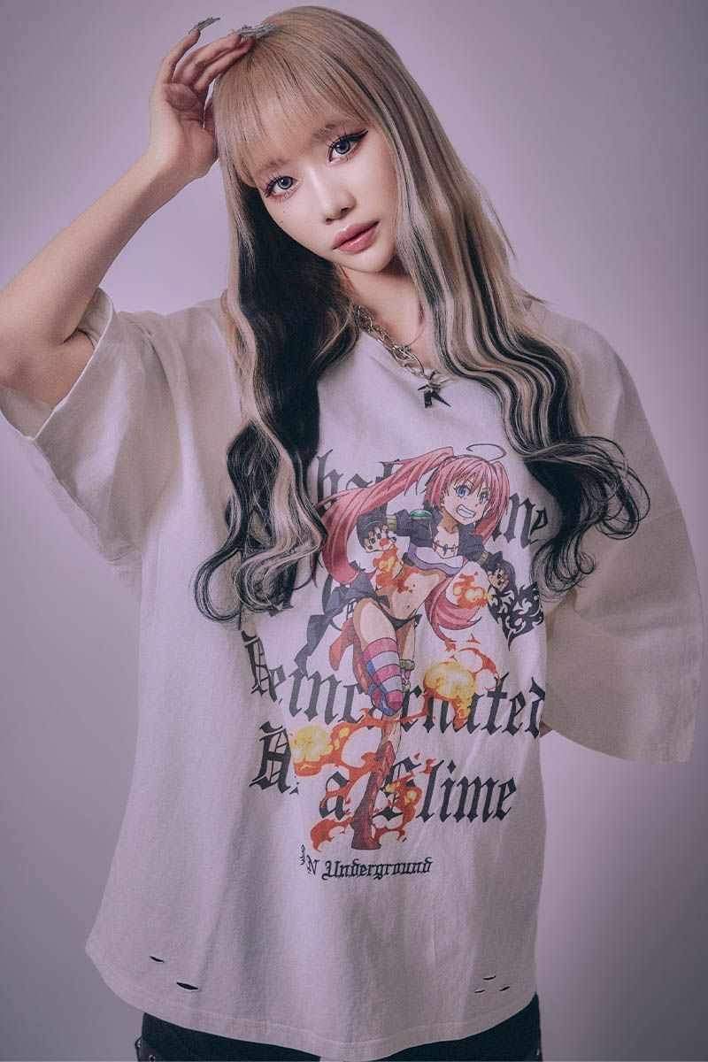 転生したらスライムだった件× P.N UNDERGROUND ミリム・ダメージTEE - White