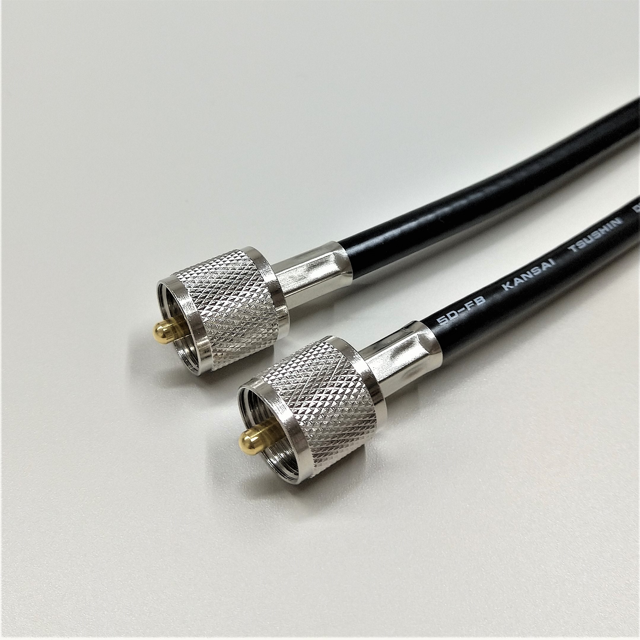 素敵でユニークな 中継ケーブル 5m 5DFB 5D-FB 50Ω 両端MP接栓付 送料399円 税込 2本迄同一送料 メール便ご利用で 日本全国どこでも  関西通信電線 無線用 黒色 1本 K5F-5MM 5d-fb 5dfb