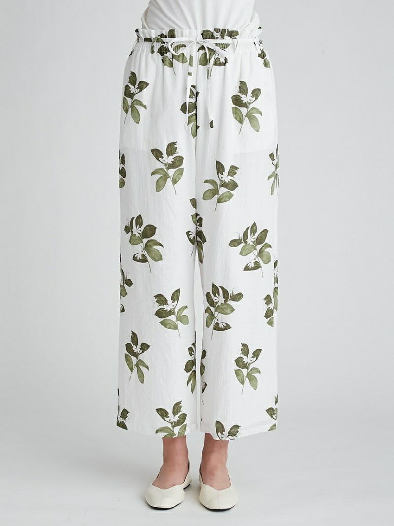 ジャスミンモチーフロングパンツ Gelato Pique ジェラートピケ インナー ナイトウェア ルームウェア ボトムス ホワイト 送料無料 Rakuten Fashion Alhg Ca