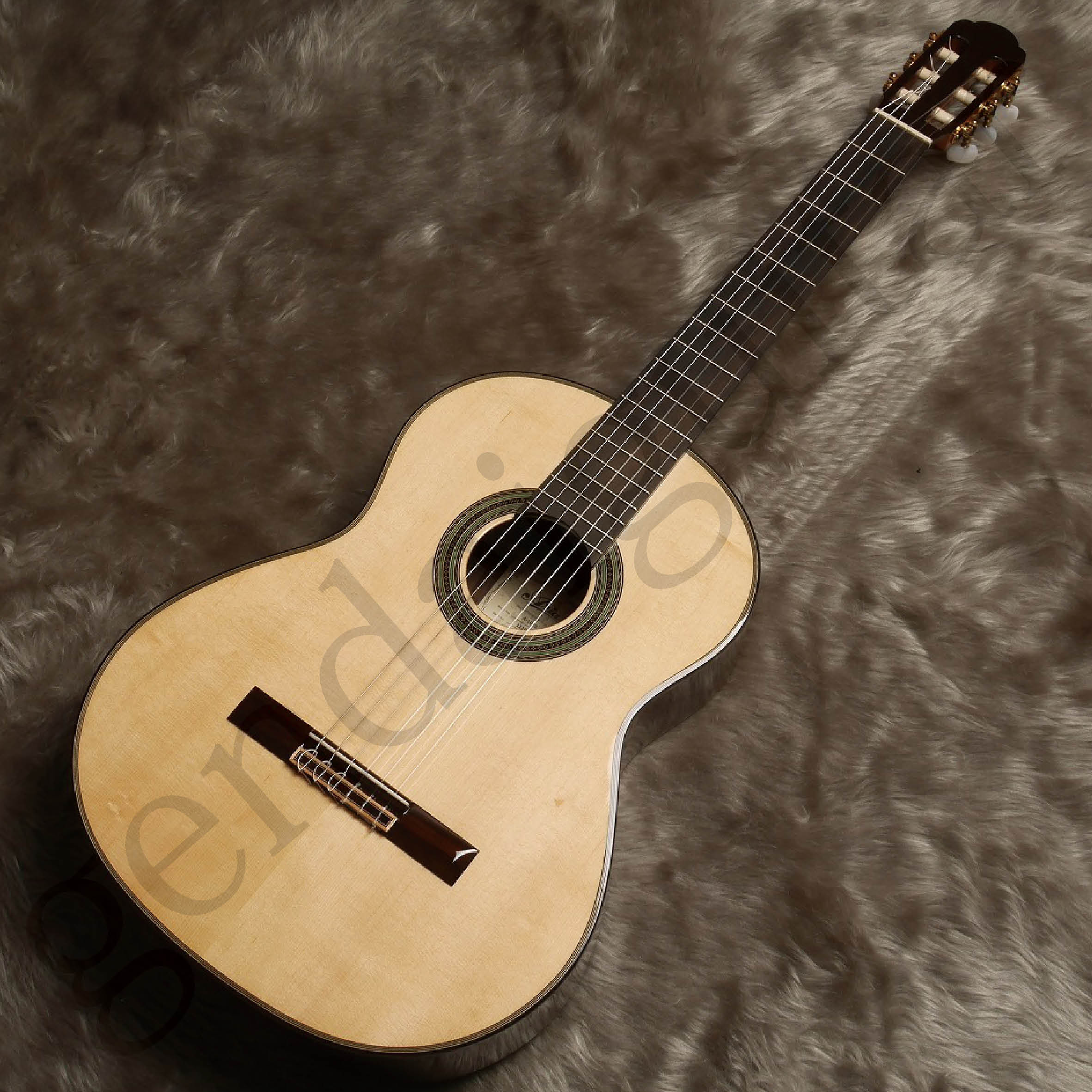 アリア Aria A-100S 松・ローズウッド 650ｍｍ【新品】 クラシックギター /ショップ内3980円以上購入で送料無料
