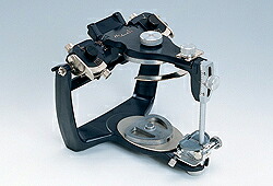 診療備品 労働者階級アーチ形IV型 1台 松風