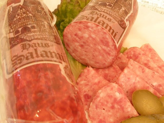 [本場ドイツＤＬＧコンテスト金賞受賞品］［新鮮！厳選☆直送］ビールのおつまみに本場ドイツのソフトサラミ☆コッホサラミ☆特別ＳＡＬＥ！