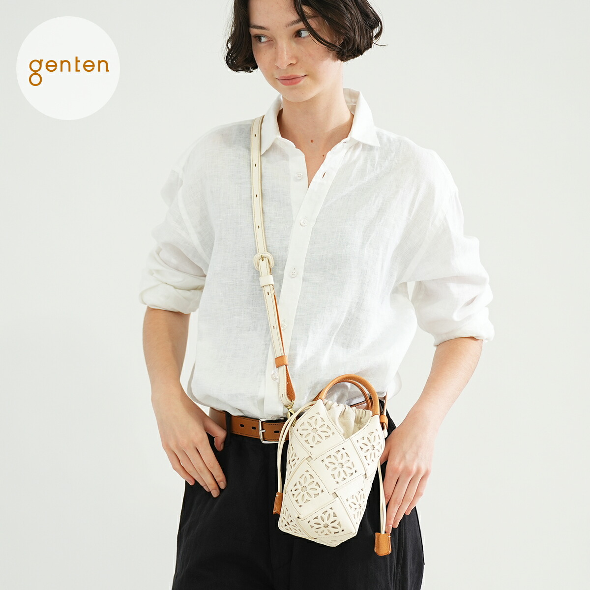 【遺伝因子什堅苦しさ】 genten 44056  遺伝因子什 サステナブルカットワーク ポシェット 本革ポシェット レディース ショルダーバッグ 小さめ パウダーコンパクト 白 白いこと 成年者 イタリアンなめし革 合財袋付き添い人
