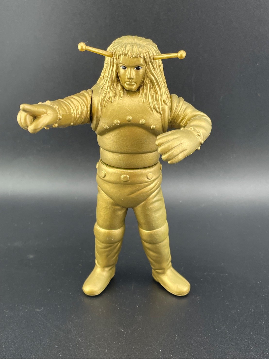 【中古品】マグマ大使　手塚プロ　ピープロ　超人ヒーロー伝説　フィギュア　ゴールド　12cm画像