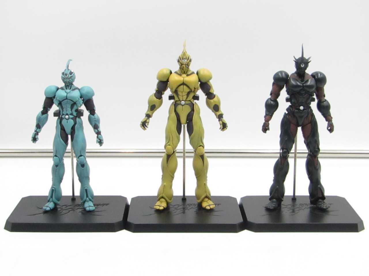 【中古】「強殖装甲ガイバー」 バイオファイターコレクションMAX アクションフィギュア ガイバーI＋II＋III 3種セット　箱なし　欠品あり｜ゲートナー　店