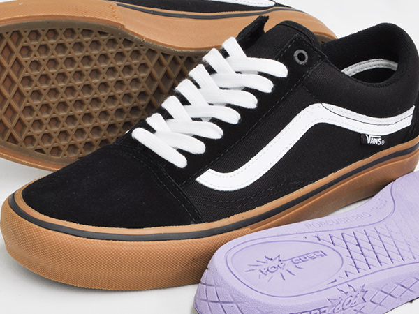 Medium Holiday スニーカー Vans Gum靴 Black オールドスクール 再入荷 B Old Pro バンズ バンズ White Font Pro Color Red Skool Gum ｇｅｔｔｒｙ B Font プロ