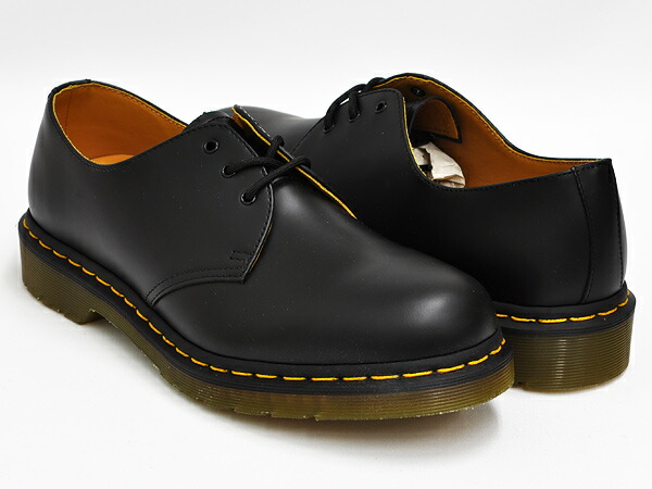 dr martens smooth black 1461