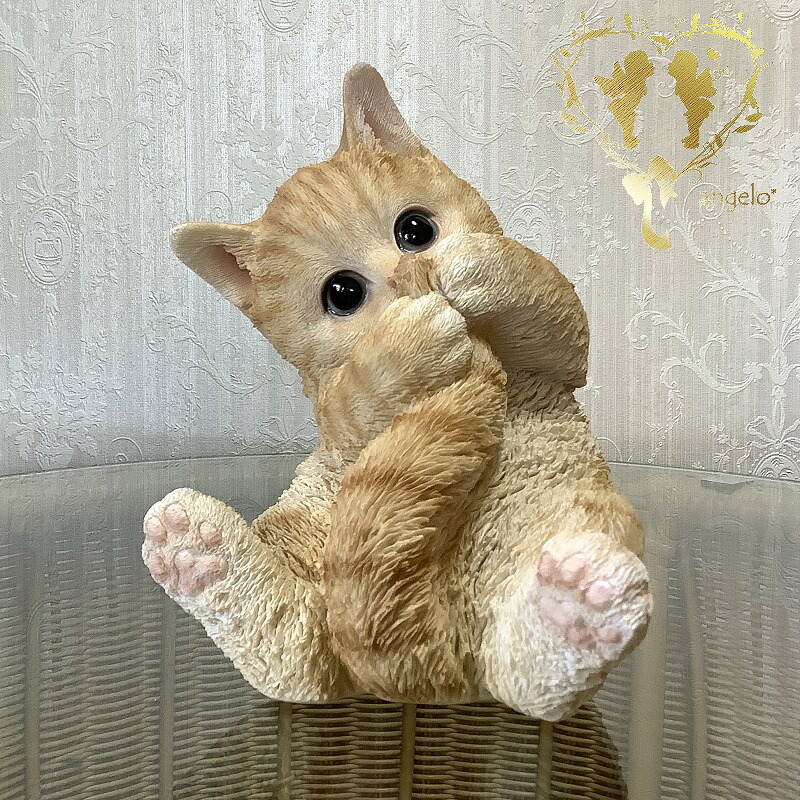 【ぜ～んぶクーポンで10％OFF】【しっぽで遊ぶ茶トラ猫】CAT　リビング　玄関　ガーデン 雑貨 オーナメント おしゃれ置物 樹脂 お出迎え おうち時間 WooBia