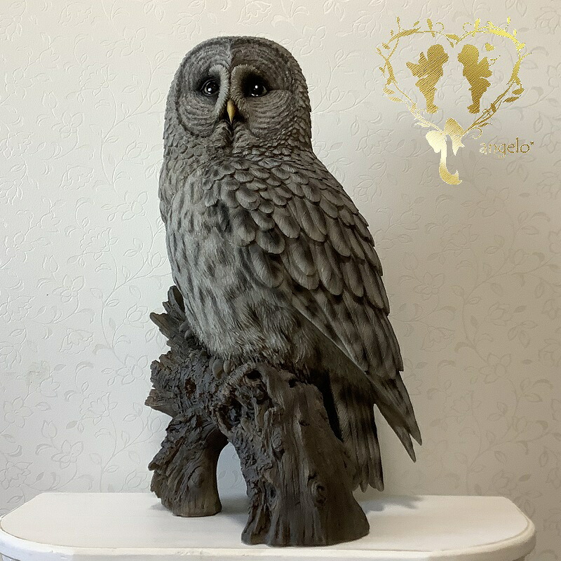 【ぜ～んぶクーポンで10％OFF】送料無料　大きな梟【切り株にとまる フクロウ（特大）】鳥置物 玄関 ガーデニング ガーデン 雑貨 オーナメント おしゃれ 置物 ギフト対応 おうち時間 大人かわいい雑貨　Woobia