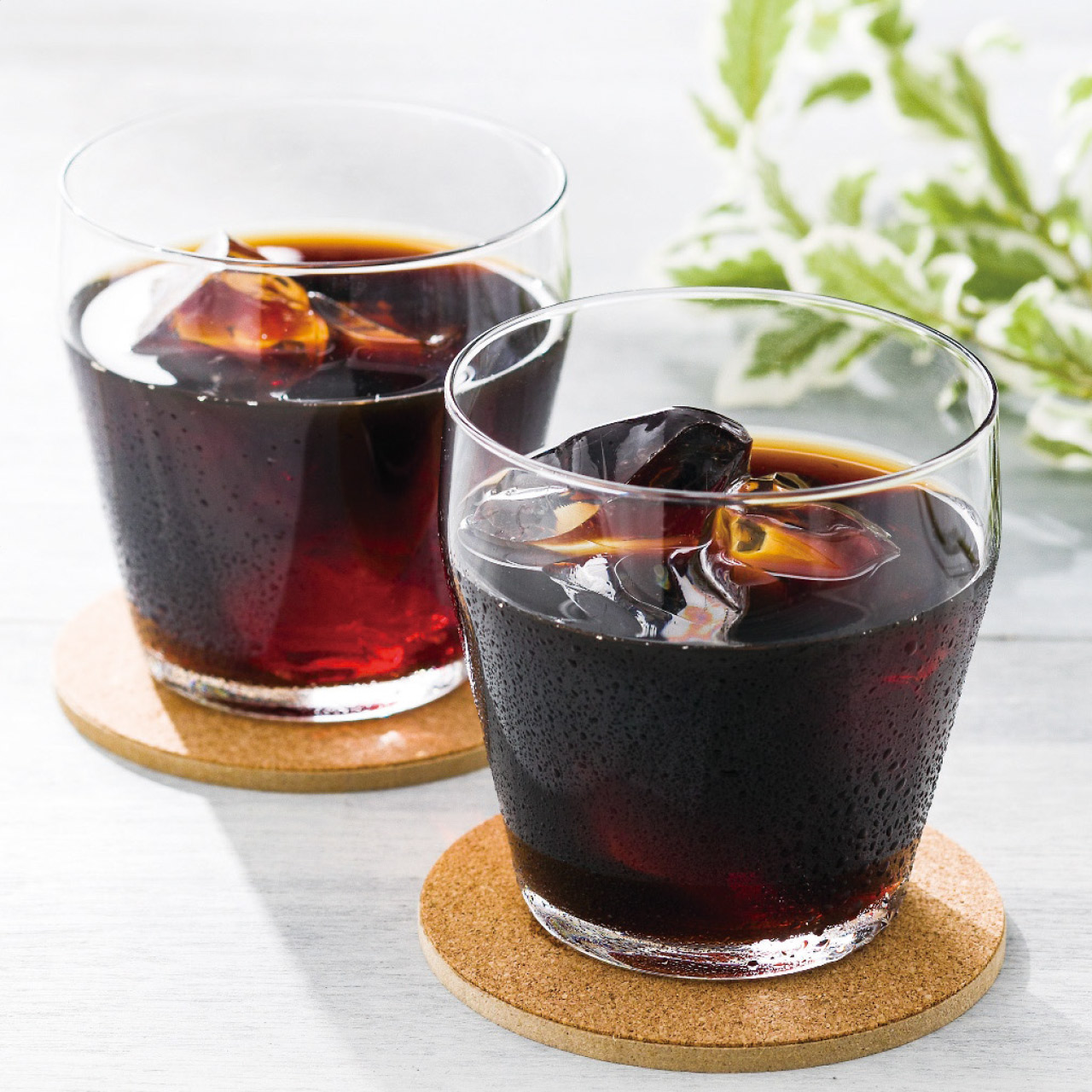 御中元/送料無料/天然水プリズマ飲料ギフトTPA-30N(珈琲アイスコーヒー紅茶アイスティーお中元プレゼント内祝い出産快気祝い結婚ギフト引越しお返法要香典返し贈り物)