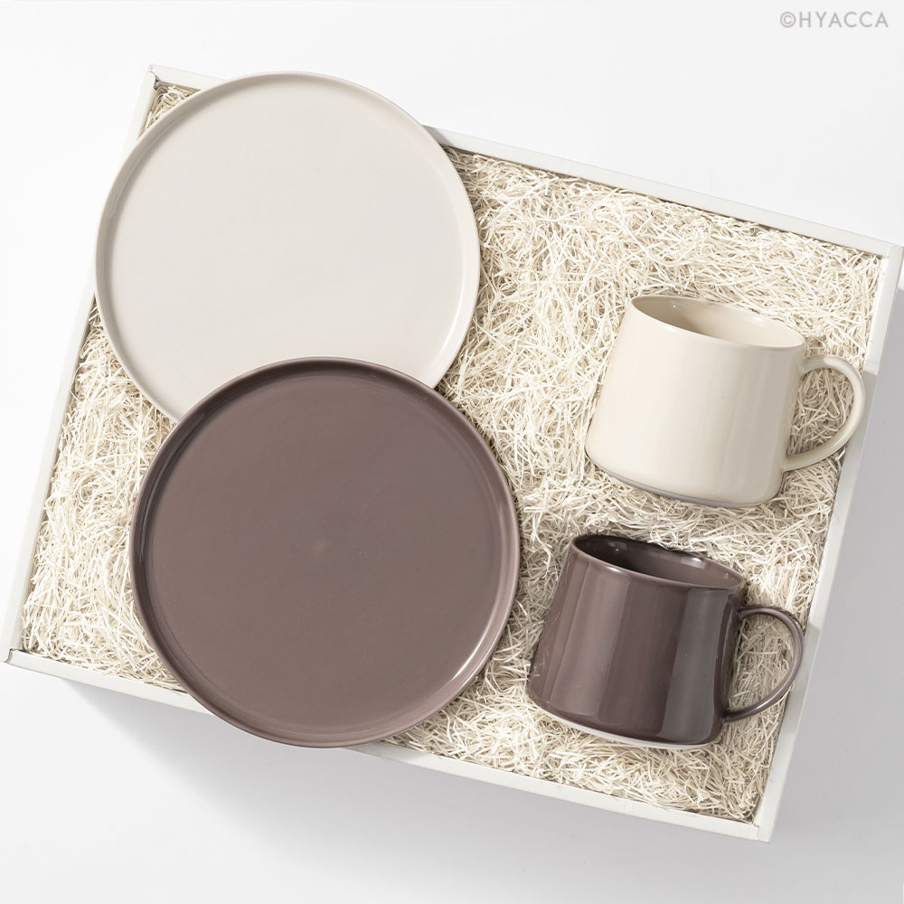 【最大1000円OFFクーポン】CLASKA CUP BOX / DO / グレー＆ホワイト［クラスカ ギャラリー＆ショップ ドー×HYACCA］マグカップ コーヒーカップ 350ml プレート お皿 18cm シンプル 贈り物 プレゼント 波佐見焼 北欧 ギフトセット グレー ホワイト