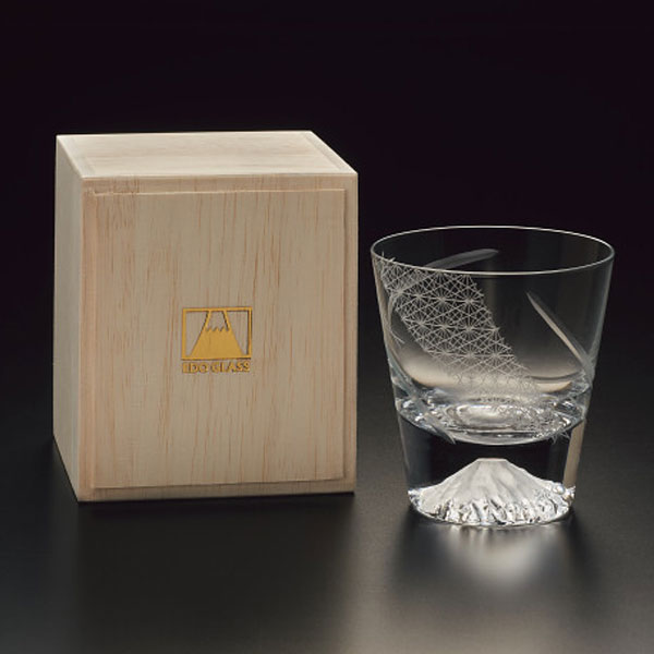 田島窯 菊コネクター 富士山 鍵を掛ける水飲み（木箱入） 颯 TG20-015-RP1 貨物輸送無料 差し上げ物 御祝 内祝 差し上げ物 祝する品 住みか用