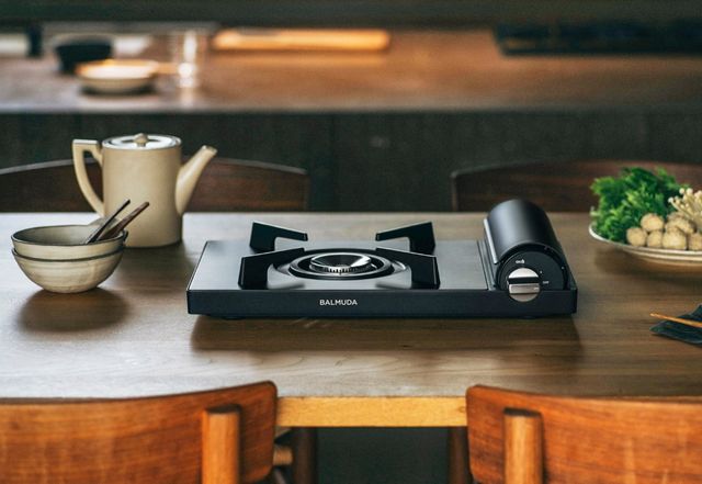 BALMUDA バルミューダ KGS01JP-BK　カセットコンロ Table Stovee（テーブルストーブ） ブラック｜GIMMICK 13,513円