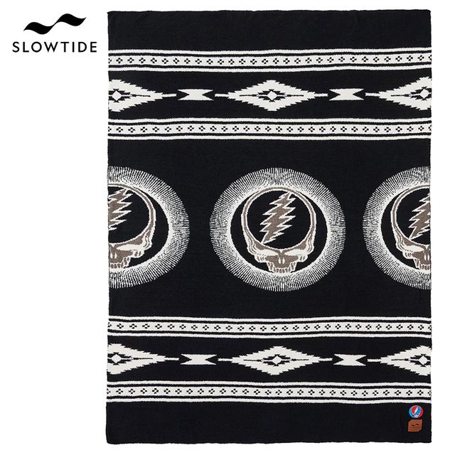 SLOWTIDE スロータイド グレイトフルデッド×スロウタイド フィルモア プラッシュニット スローブランケット 【約137×183cm】 STCK005 Grateful Dead×Slowtide FILMORE COZY KNIT THROW BLANKET