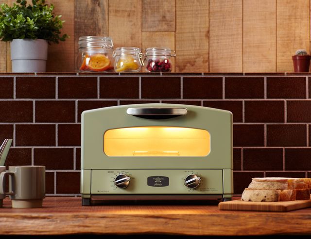 ALADDIN アラジン AET-GS13B2-G グリーン トースター グラファイトトースター 2枚焼き トーストをおいしく焼き上げる技術が詰まった2枚焼きトースター レトロ 日本製｜GIMMICK 10,419円