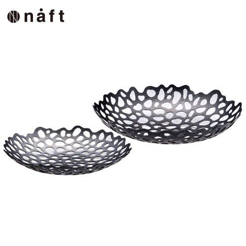 \夏ギフト&お中元/フルーツボウル 汀 みぎわ(Small)ブラック|naft 縁起物 おしゃれ 食器 皿 ブラック 金属製 日本製 ギフト プレゼント 結婚祝い 新築祝い 開店祝い|ナガエ堂