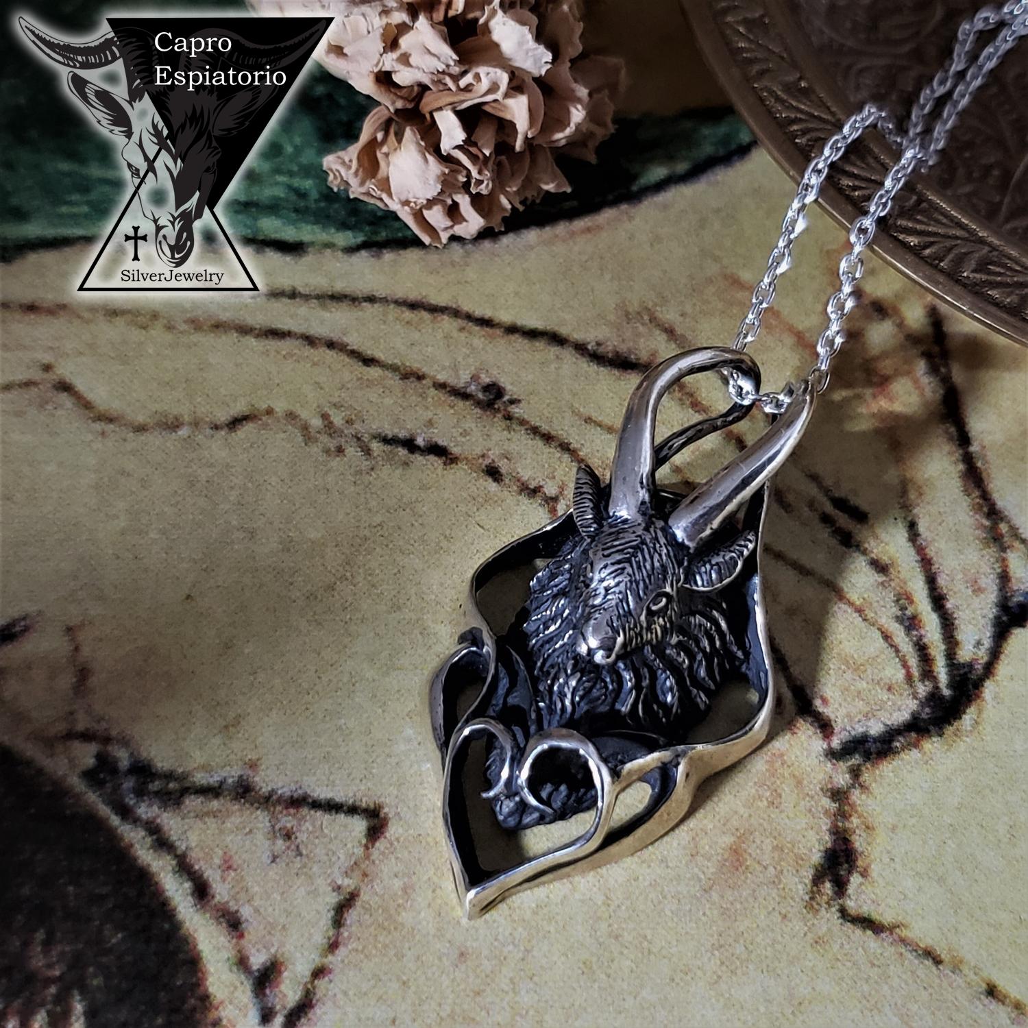 Capro Espiatorio ONE LOVE NECKLACE Silver925 チェーンなし トップのみリング 燻し仕上げ 燻し リングサイズ チェーン ネックレス 丸カン 写真|新宿 銀の蔵 シルバーアクセサリー