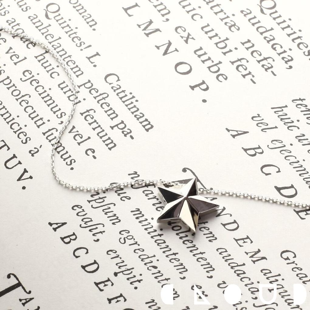Cloud Jewelry 立体 星 ネックレス シルバー925 クラウドジュエリー ネックレス 上品 立体 デコルテ シャープ シルバー 鏡面仕上げ チェーン エッジ 普段使い ジュエリー シルバー925