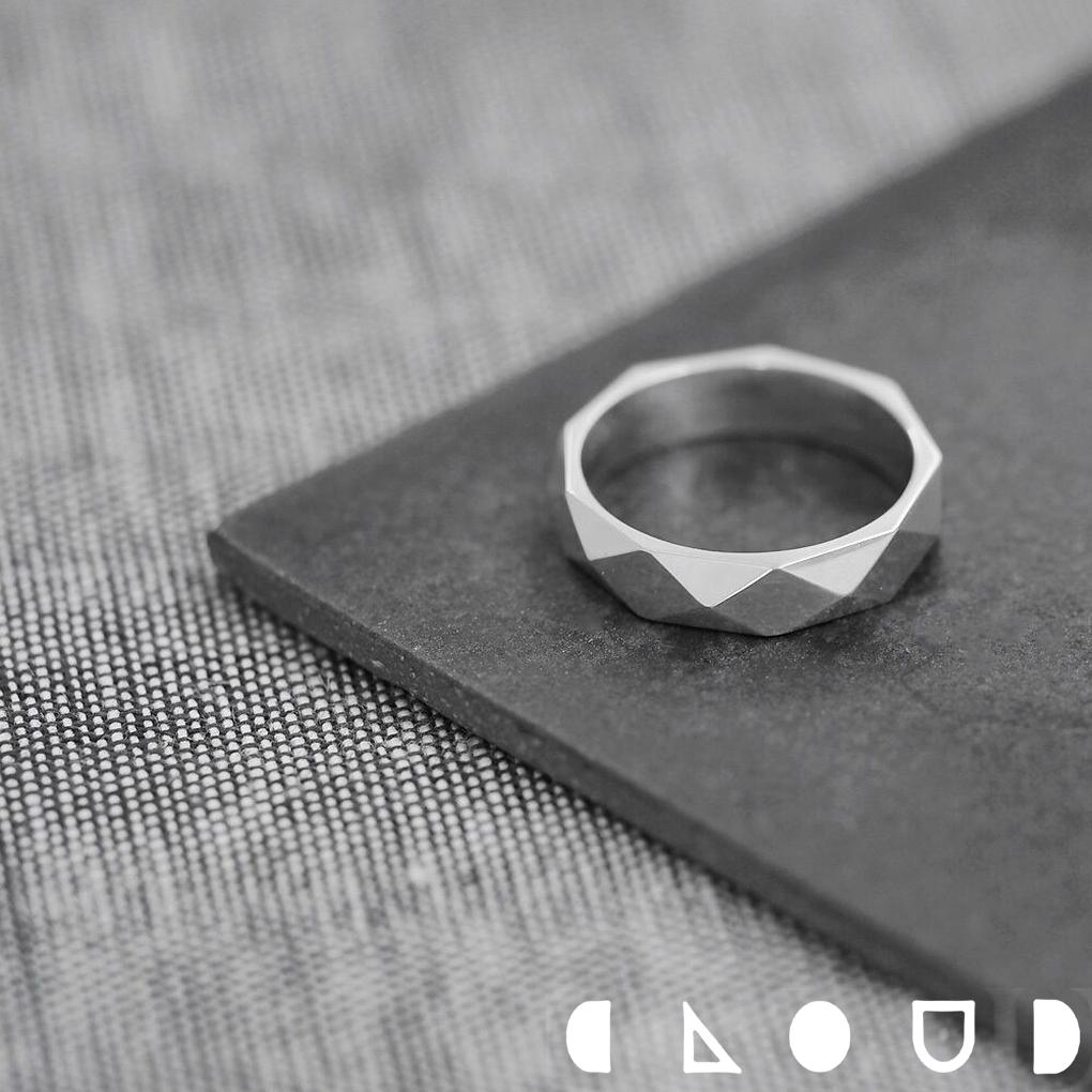 Cloud Jewelry ダイヤモンドカット リング シルバー925 クラウドジュエリー スタンダード ダイヤモン 重ね付け ダイヤモンドカット 存在感 エッジ シャープ ダイヤモンド シルバー925 ランス ダイヤ ペアリング ジュエリー シルバー リング|新宿 銀の蔵 シルバーアクセサリー