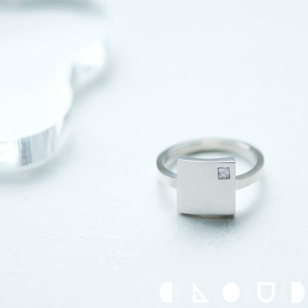 Cloud Jewelry ホワイト ミニマル 四角 リング シルバー925 クラウドジュエリー ジュエリー リング 一粒 四角 シルバー925 シルバー 存在感 セント さりげない ジルコニア 鏡面仕上げ アクセント