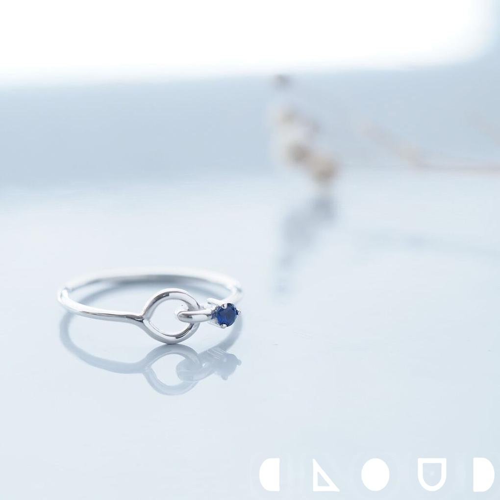 Cloud Jewelry サファイア stone ワイヤー リング シルバー925 クラウドジュエリー リング 小粒 ジュエリー シルバー925 シルバー セント 合成サファイア アクセント 軽やか ファイア さり気ない トップ サファイア 重ね付け 心地 ランス