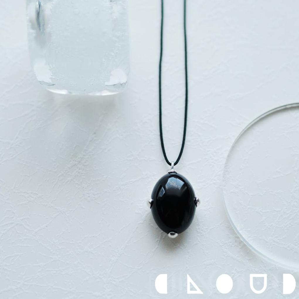 Cloud Jewelry オニキス コード ネックレス シルバー925 クラウドジュエリー ミニマルなデザイン 存在感 ブラック 爪留 ネックレス 気軽 ジュエリー 重ね付け ブラックオニキス ボリューム感 大ぶり シンプル ボリューム シルバー925製 希望 オニキス コード ペンダント