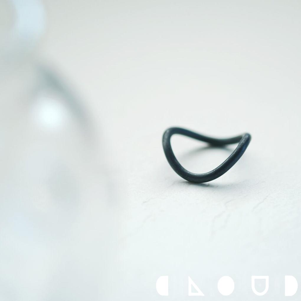 Cloud Jewelry Black うねり リング シルバー925 クラウドジュエリー いぶし うねり おしゃれ シルバー925 シルバー カーブ 存在感 細め ジュエリー いぶし加工 リング スタンダード 個性的 ジュエリーボックス