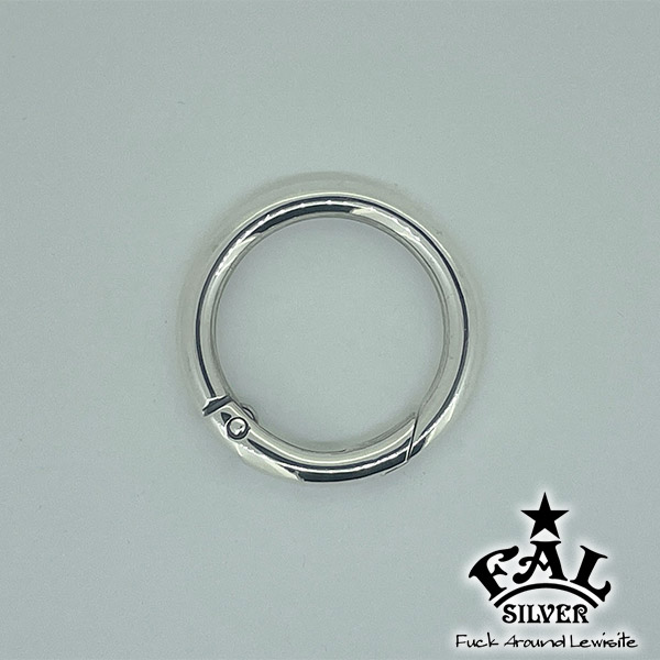 F.A.L スナップ オープンフック 丸型 直径 33mm ビックサイズ メンズ キーリング マルビナ カラビナ 鍵 収納 キーホルダー ホルダー シルバー 925 アクセサリー ブランド カスタム パーツ 輪 輪っか おしゃれ かっこいい 男性 ギフト 記念日 誕生日 プレゼント 人気｜新宿 銀の蔵 シルバーアクセサリー