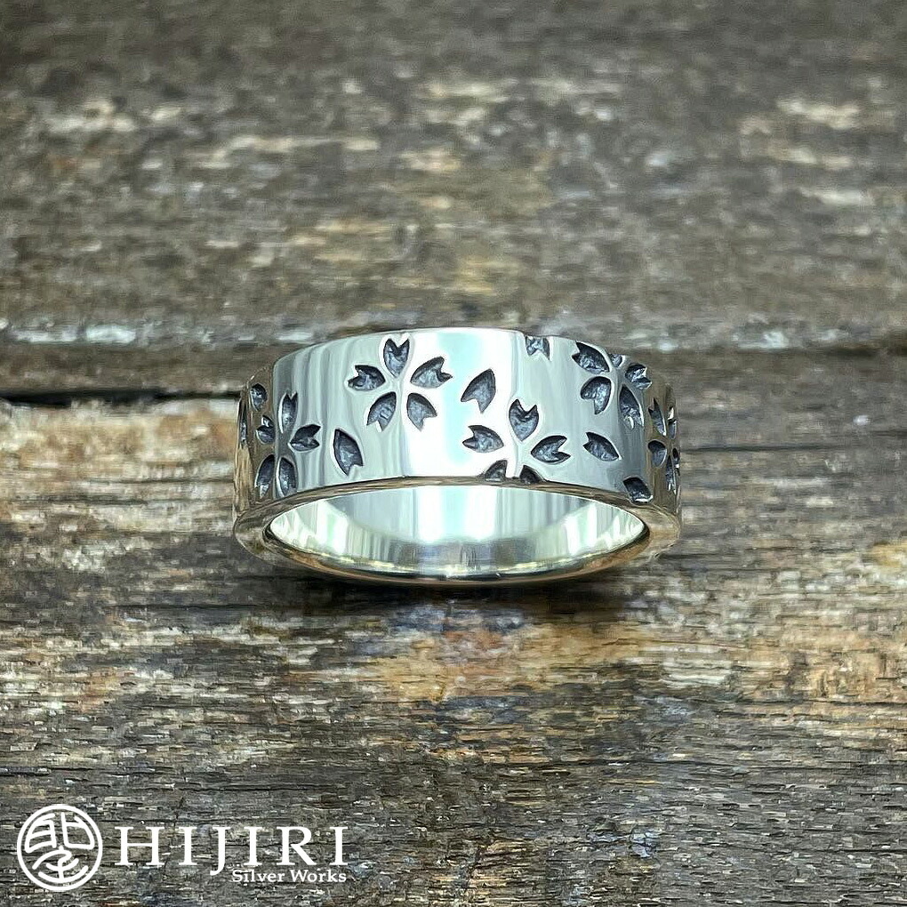 聖 HIJIRI &ldquo;小桜&rdquo;紋様 リング Kimono pattern ring &ldquo;Cherry blossoms&rdquo; 指輪 9～31号 桜 サクラ シルバー アクセサリー ブランド メンズ 男性 彼氏 夫 旦那 記念日 誕生日 プレゼント 人気 おしゃれ｜新宿 銀の蔵 シルバーアクセサリー