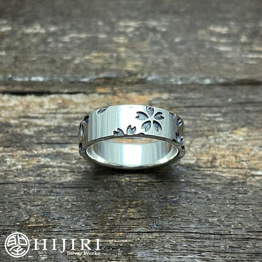 聖 HIJIRI “小桜”紋様 リング 細 Kimono pattern ring “Cherry blossoms” 指輪 3～19号 桜 サクラ シルバー アクセサリー ブランド メンズ 男性 彼氏 夫 旦那 記念日 誕生日 プレゼント 人気 おしゃれ