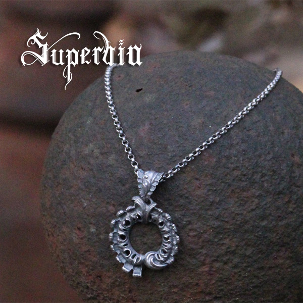 Superbia “ロココ”ペンダントトップ2 チェーンなし シルバーペンダント シルバー925 トップ ペンダント ネックレス メンズ スペルヴィア ブランド ロココ美術 バロック グロテスク アンティーク ジュエリー ダーク 退廃 耽美 彫刻 造形 アート 緻密 メンズ小物