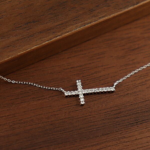 K18 ダイヤモンド クロス ネックレス 18金 18k ホワイトゴールド 十字架 ゴールド 天然 ダイヤ 華やか 上品 大人 アクセサリー ペンダント レディース 女性 ギフト 記念日 誕生日 プレゼント おしゃれ 彼女