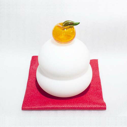 ガラス 鏡餅（大）白 （敷布付き）｜京都の和食器・陶器専門店　銀葉