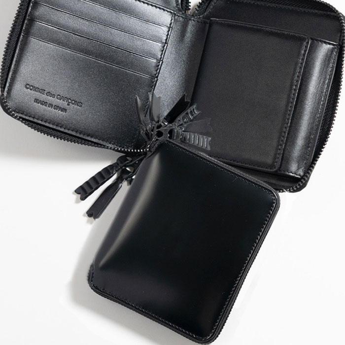 楽天市場】COMME des GARCONS コムデギャルソン 二つ折り財布 SILVER