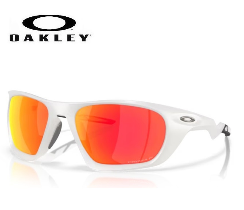 国内置き目商いもの OAKLEY / オーク材ロバート・エドワード・リー 黒眼鏡 LATERALIS / ラテラリス 一こま色合い 引っ敷き ヴェイパー  水晶体色合い Prizm Ruby Polarized / プリズム ルビー ポラライズド 偏光水晶体 「引き受ける歌留多付き添い人」「素っ気ない手合いめがね拭き」 品番 OO9431-1060