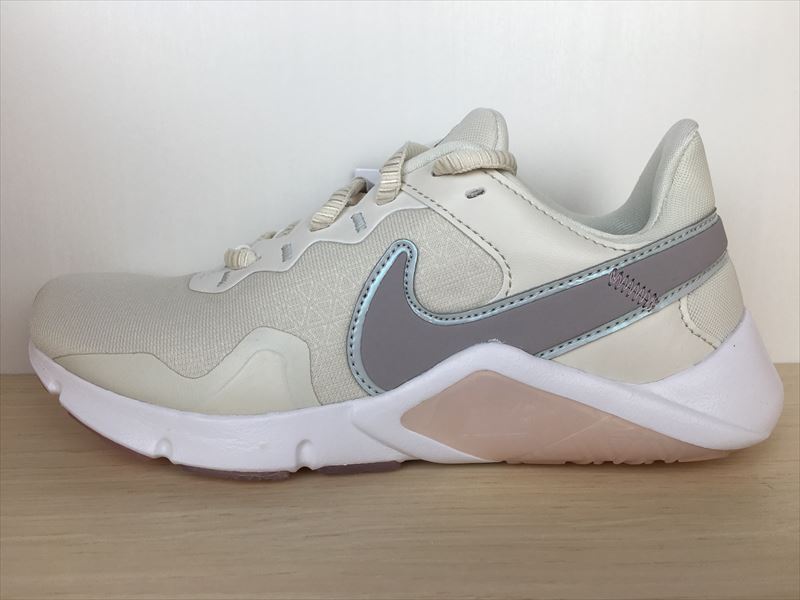 NIKE(ナイキ)CZ3668-005(1981)LEGEND ESSENTIAL 2 PRM(レジェンドエッセンシャル2 PRM)スニーカー｜グラスマーケット