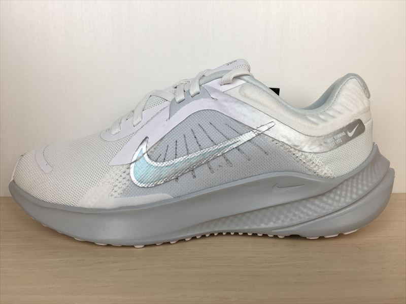 NIKE(ナイキ)DD9291-100(2035)QUEST 5(クエスト5)スニーカー