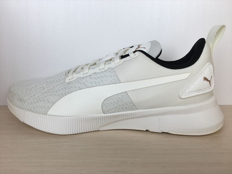 スニーカー ^PUMA^ FLYER RUNNERFLYER RUNNER 19225724 Puma Mens Flyer Runner 192257 24 White Running Shoes