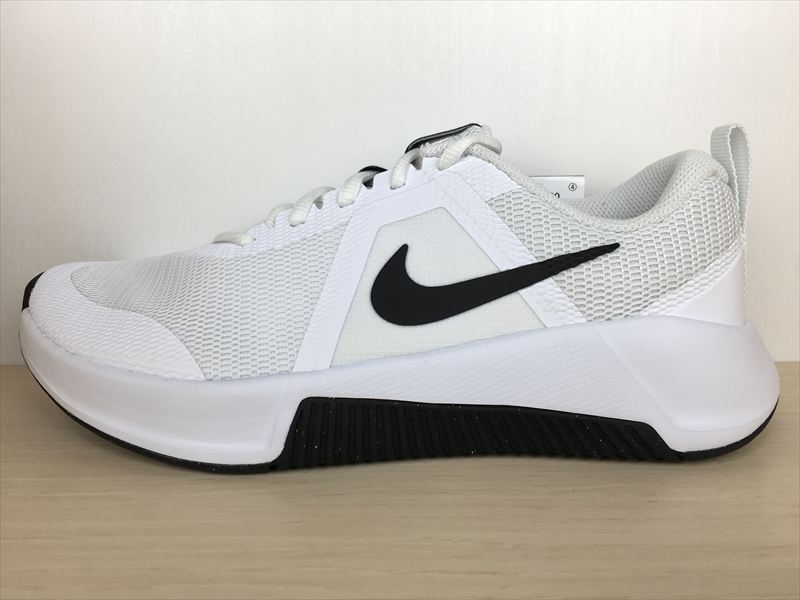 NIKE(ナイキ)FQ1831-100(2304)MC TRAINER 3(MC調教師3)スニーカー