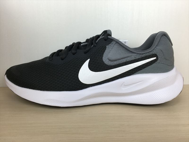 NIKE(ナイキ)FB2207-007(2344)REVOLUTION 7(大変革7)スニーカー