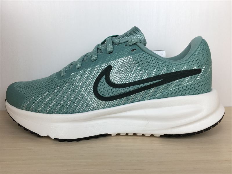 NIKE(ナイキ)HM9594-008(2391)RUN DEFY(ランディファイ)スニーカー